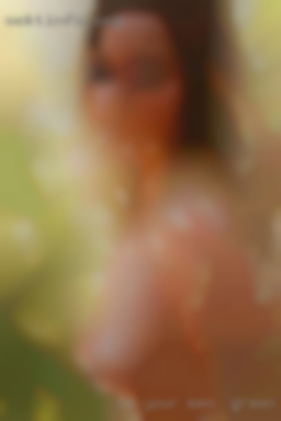 Is your wife men in Green Bay, WI an exhibitionist?